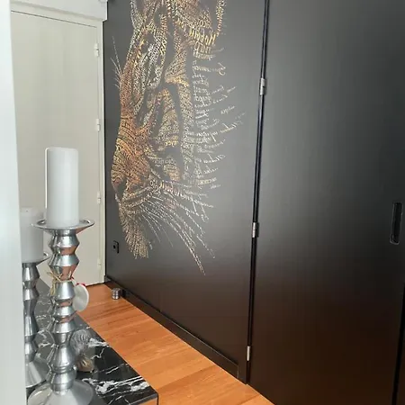 Wonderful House Between The Sea And The Forest