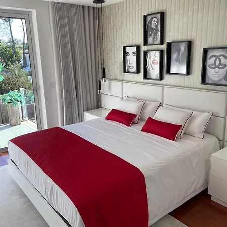 Wonderful House Between The Sea And The Forest *