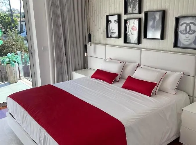 Wonderful House Between The Sea And The Forest *